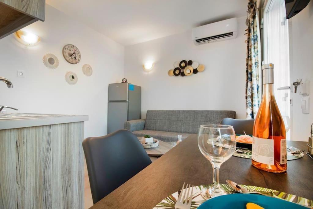 Sunset View Apt In South Crete Achlia المظهر الخارجي الصورة