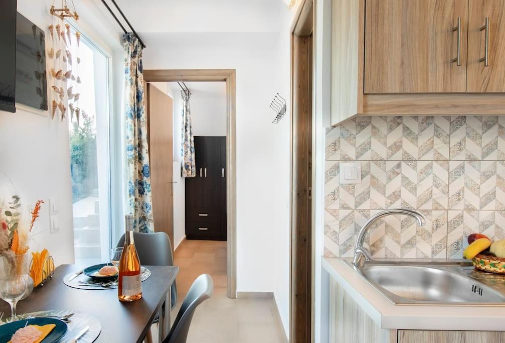 Sunset View Apt In South Crete Achlia المظهر الخارجي الصورة